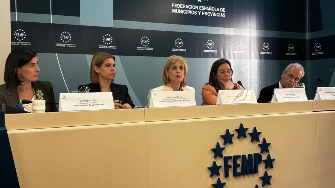 García-Pelayo insiste en reunirse con el ministro de Hacienda para abordar las urgencias financieras de los municipios