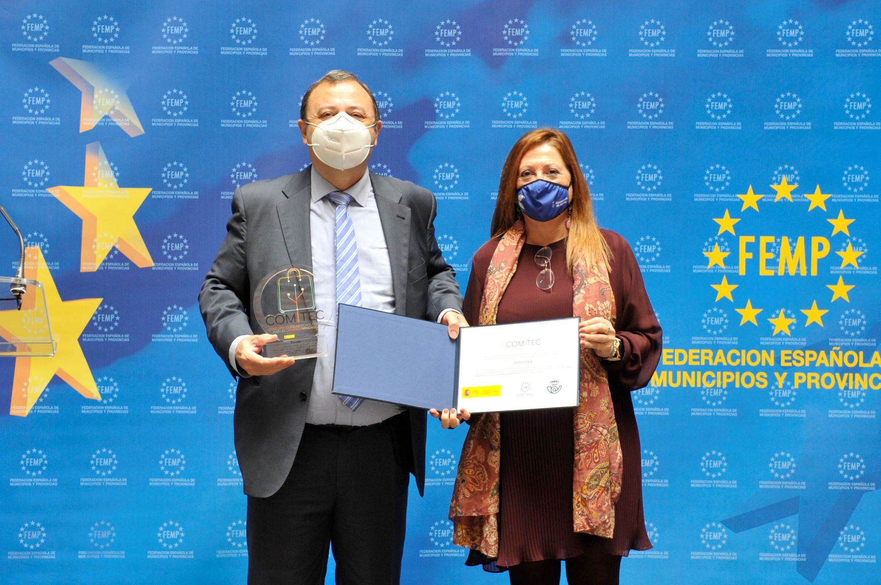 Entrega de Premio al proyecto "OK Located"