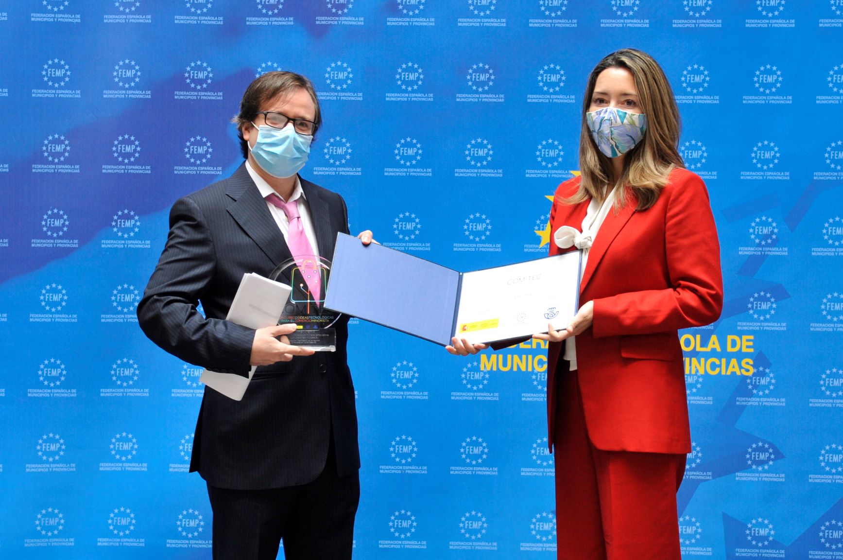 Entrega de Premio al proyecto "Phineas"
