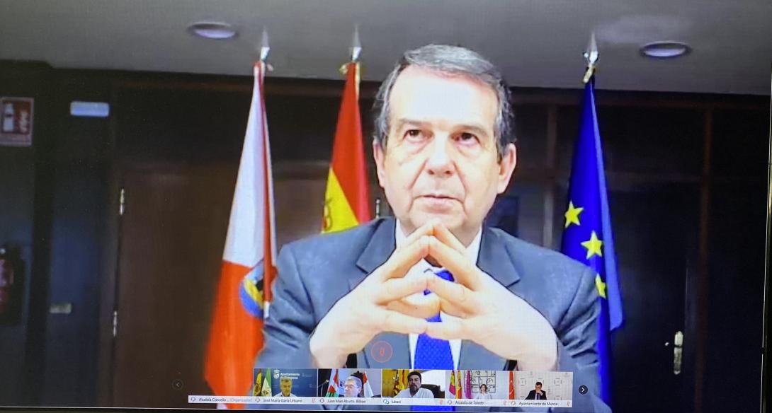 El Presidente de la FEMP durante la reunión