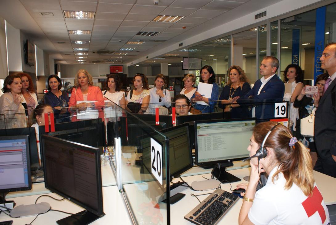 La Comisión de Igualdad de la FEMP visita las instalaciones de ATENPRO