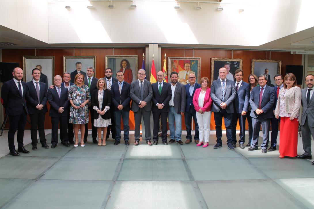 Participantes en la reunión de la Comisión, en Ibiza