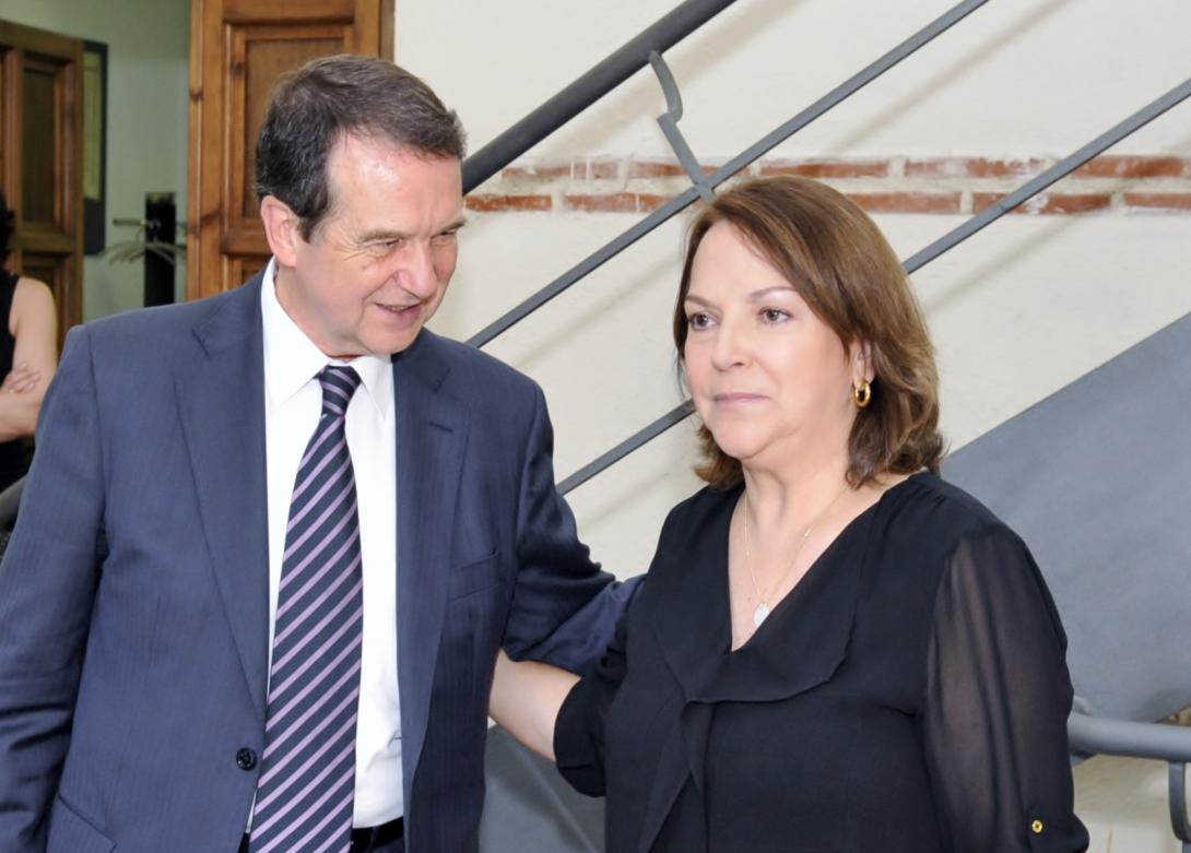Abel Caballero, con Mitzy Capriles, la esposa de Ledezma, en su reciente visita a la FEMP.