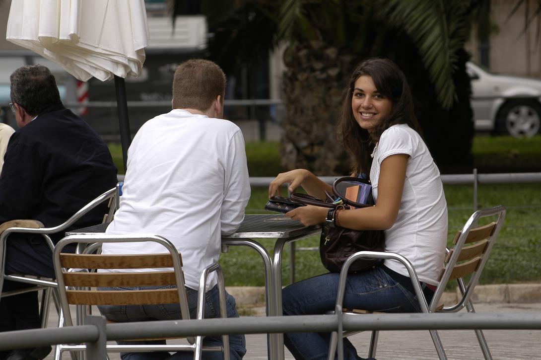 La convocatoria trata de incentivar actuaciones dirigidas a promover el empleo y el emprendimiento juvenil