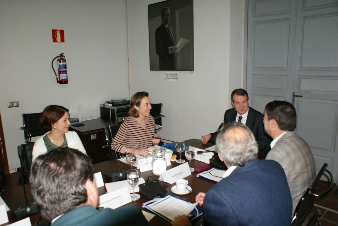 Junta de Gobierno Extraordinaria, reinversión del superávit EELL
