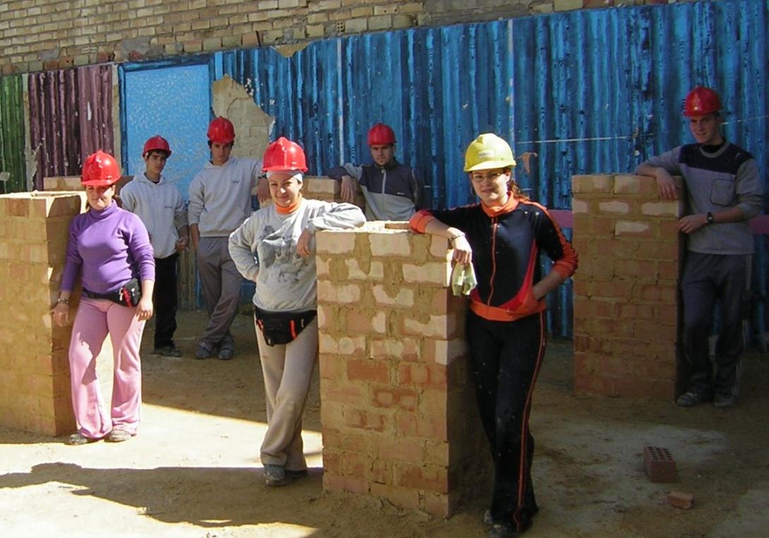Las Entidades Locales podrán cofinanciar proyectos de mejora de la formación y la empleabilidad de personas mayores de 16 años y menores de 30 años