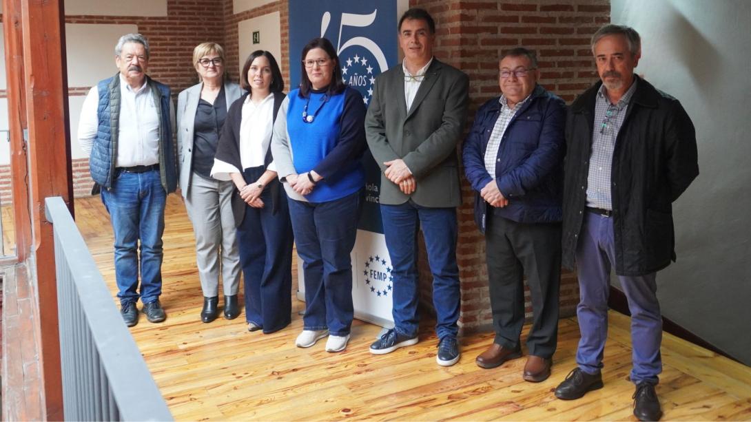 La tasa de residuos, debatida en la Comisión de Mancomunidades y Comarcas