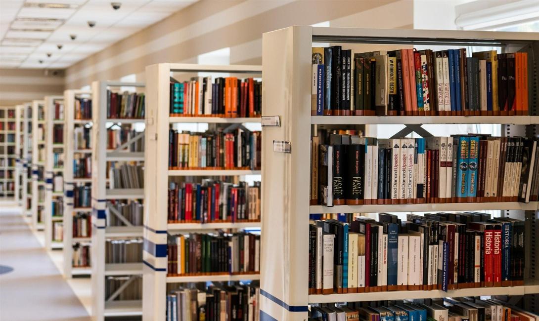 Campaña María Moliner 2020: 700.000 euros para 310 bibliotecas municipales