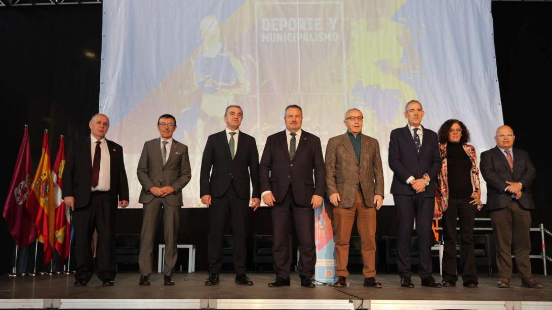 “El municipalismo tiene el reto de que el deporte sea para todos”