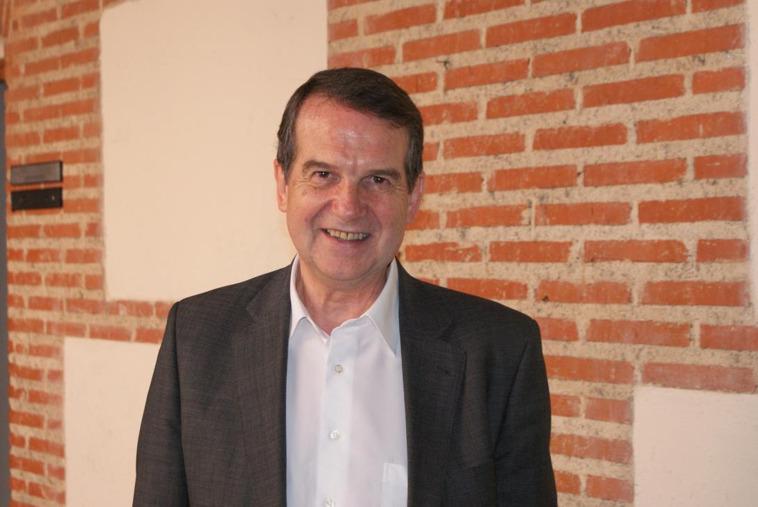 Abel Caballero insiste en el reconocimiento constitucional de las competencias municipales