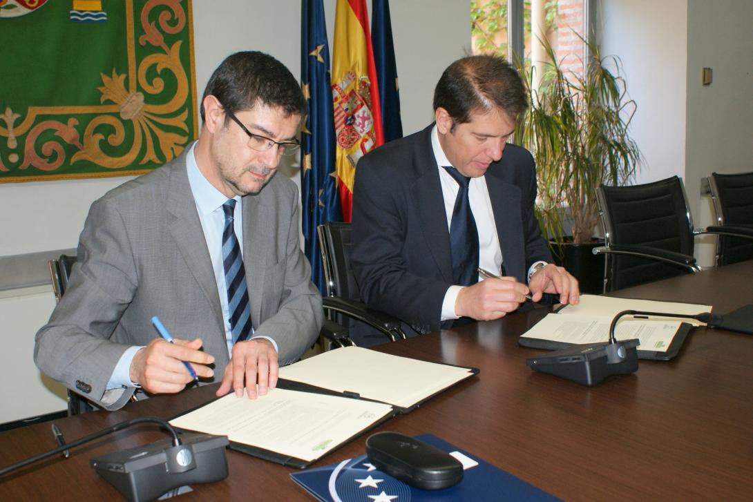 La Federación y Ecoembes presentan un manual para mejorar la información sobre reciclaje