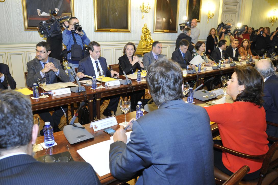 Se crea una comisión con la FEMP, CCAA, Gobierno para el estudio de la regla y el techo de gasto