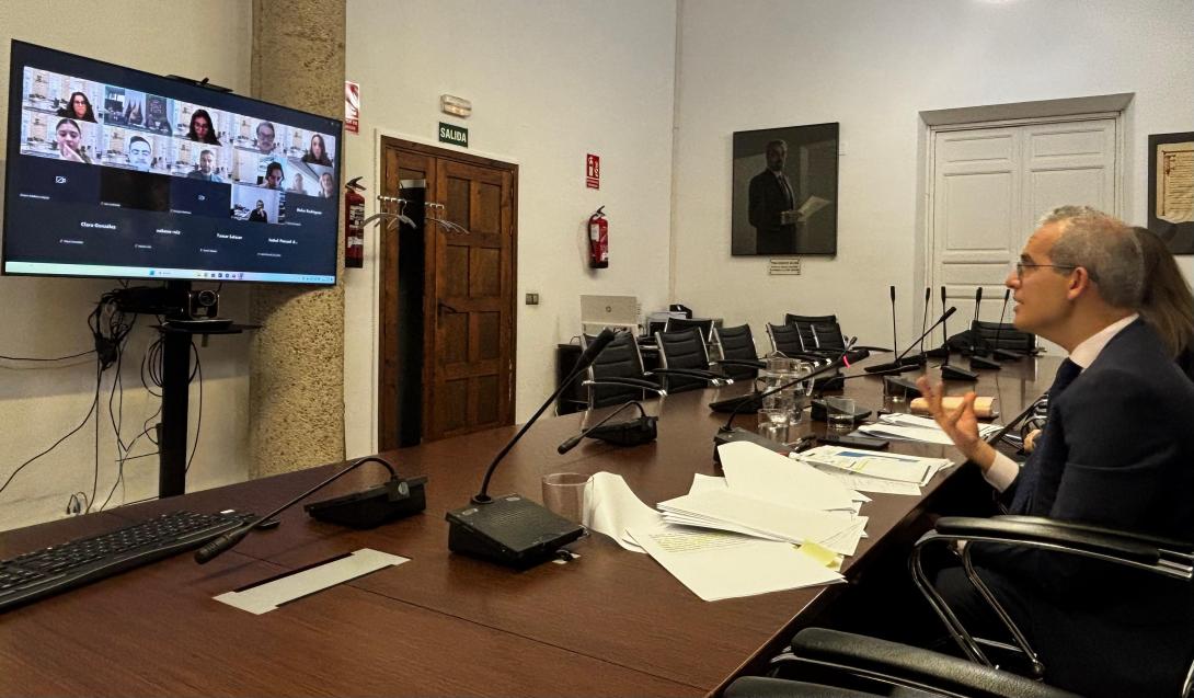 Martínez-Sicluna subraya que la digitalización mejorará servicios, eficacia y calidad de vida en los municipios