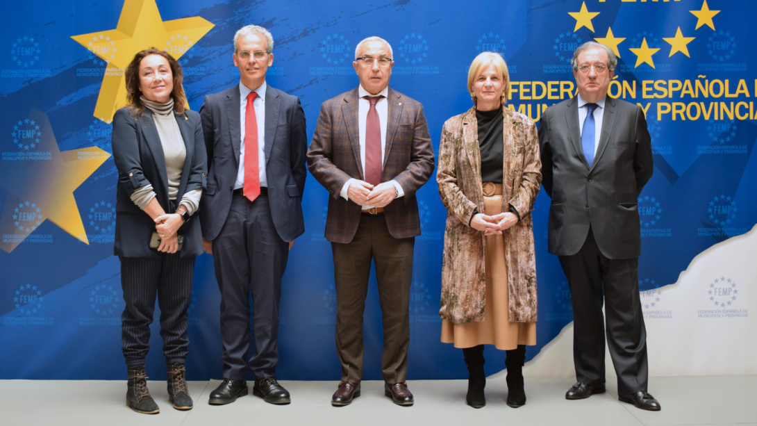 La FEMP y el COE analizan sus proyectos de colaboración para impulsar el deporte en las Entidades Locales