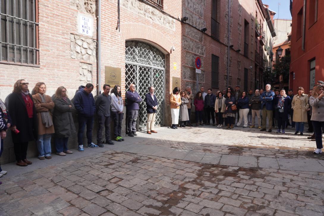 Minuto de silencio en la puerta de la FEMP por las víctimas de terrorismo