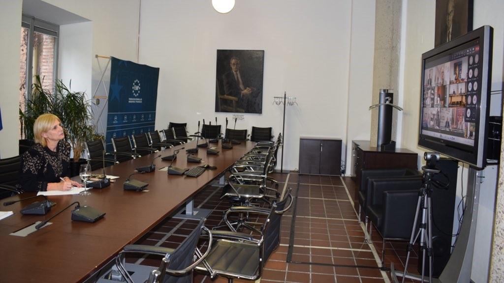 La Presidenta de la FEMP pide la convocatoria de la Conferencia Sectorial de Migraciones y la CNAL para abordar el papel local ante situaciones de emergencia