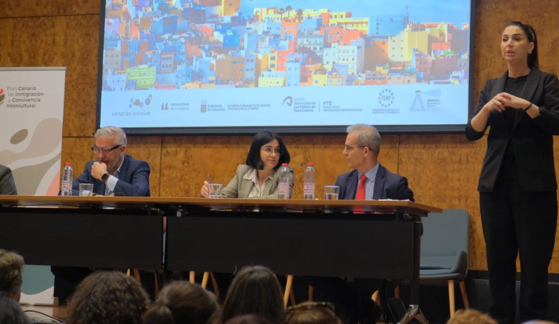 Martínez-Sicluna: “Es momento de repensar la política migratoria desde la perspectiva de los municipios”