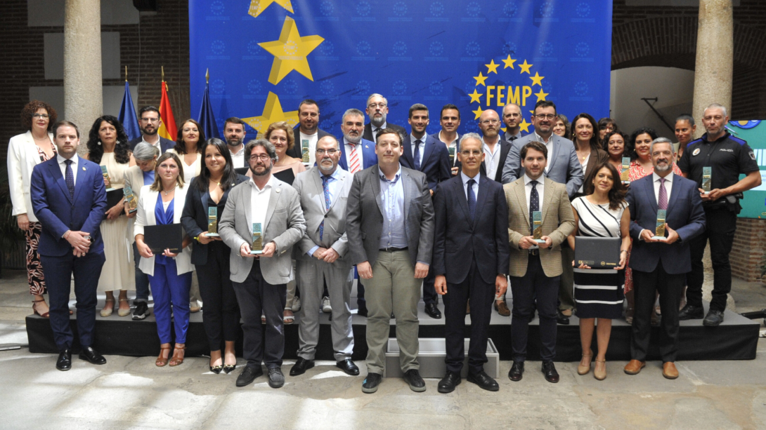 La FEMP se compromete a apoyar a los Ayuntamientos para mejorar la educación y combatir el absentismo escolar