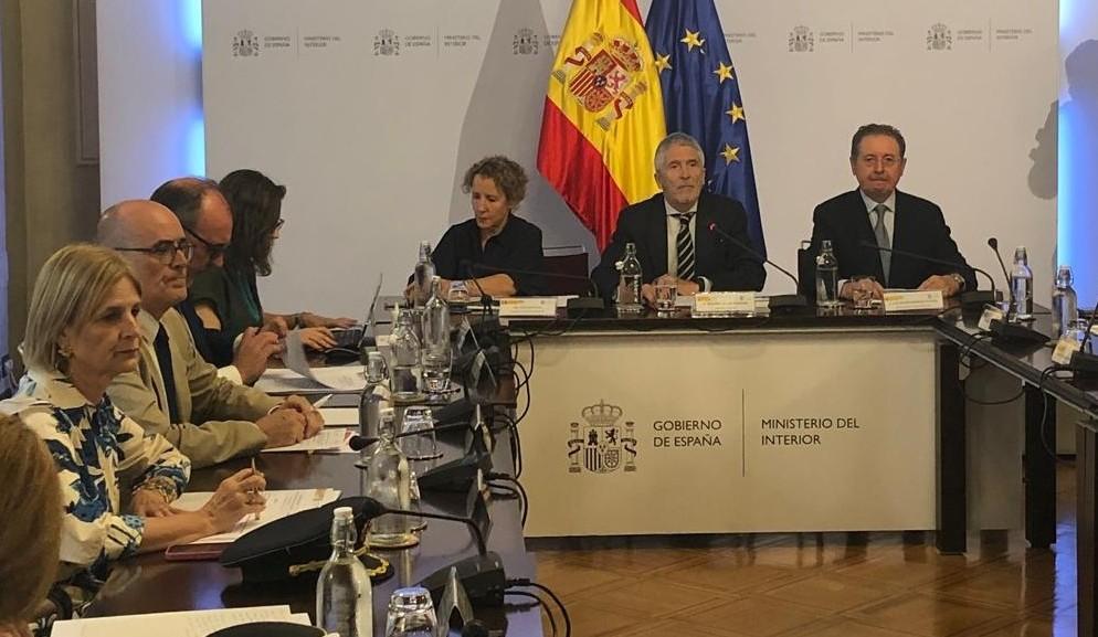 García-Pelayo ofrece el potencial de la “red de ayuntamientos” de la FEMP para actuar frente a los delitos de odio