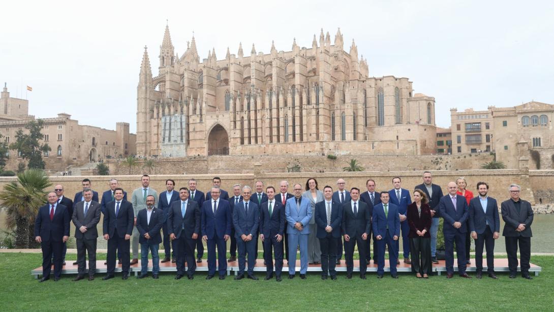 Las entidades locales reclaman revisión de competencias y financiación local