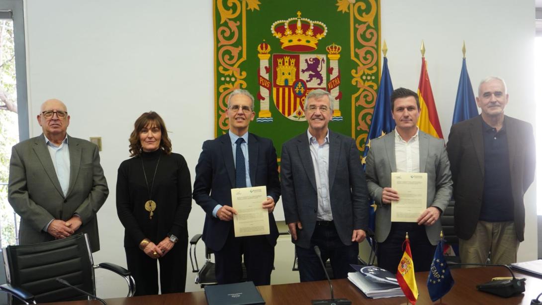 Federación y Femembalses establecen con un convenio su marco de colaboración