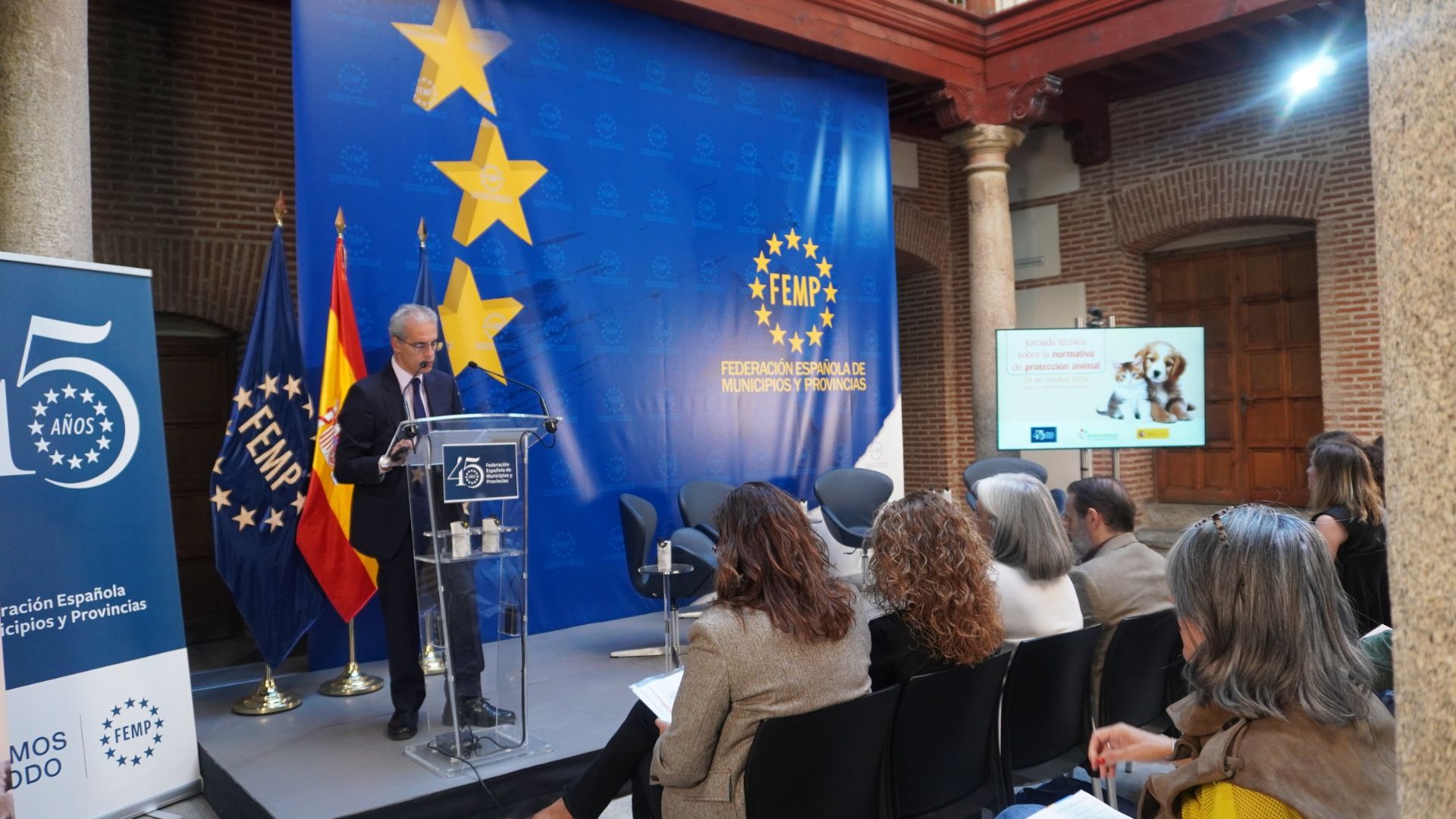 La formación del personal público, clave para asegurar el Bienestar Animal
